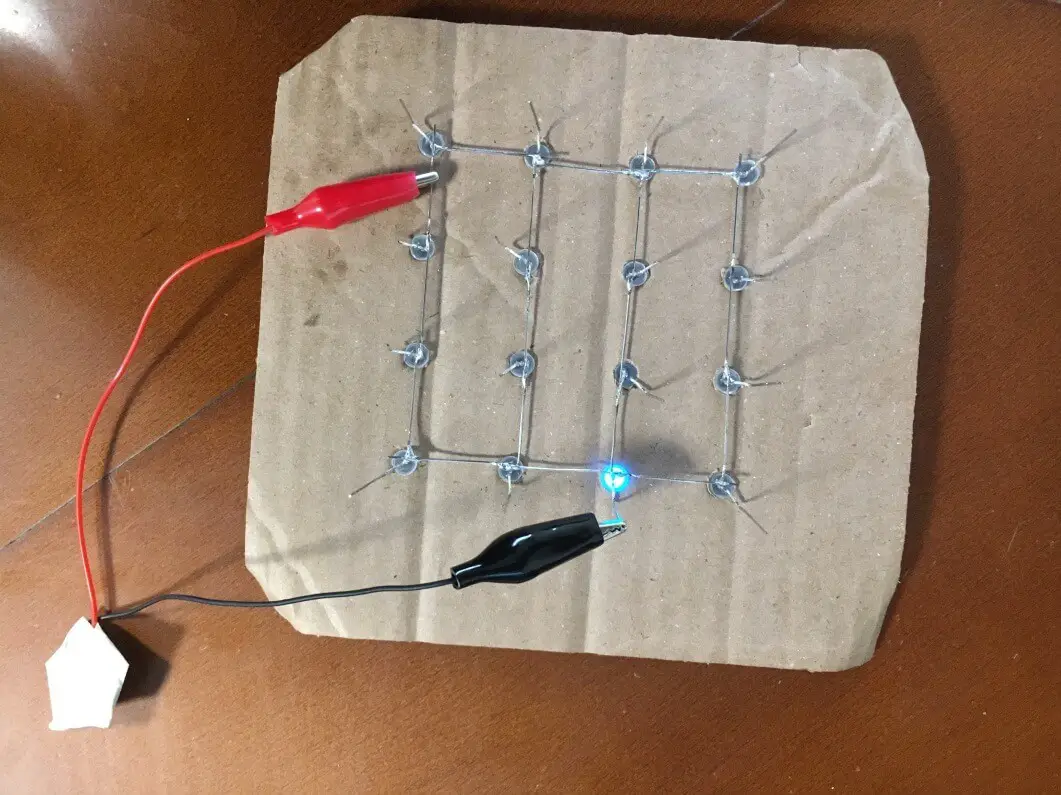 Arduino Projects: LED – 4X4X4 LED Cube