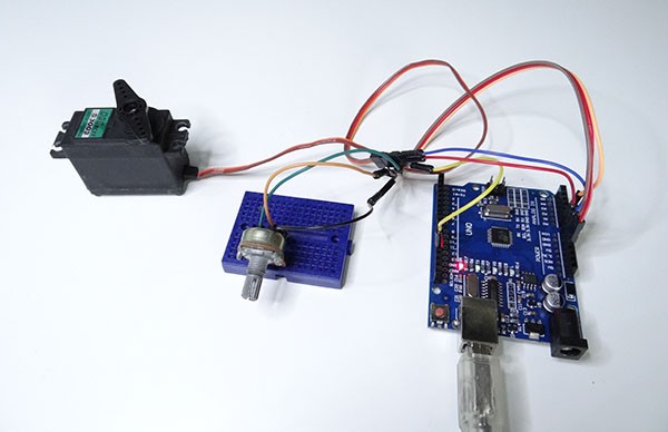 potentiometer servo motor arduino