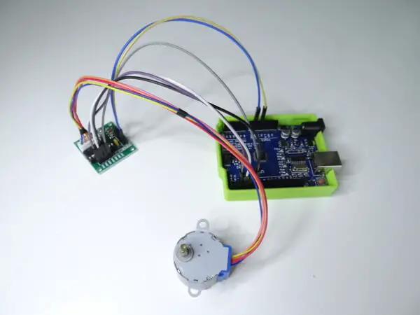 Learn How Steppers Work With These Arduino Stepper Motor Projects